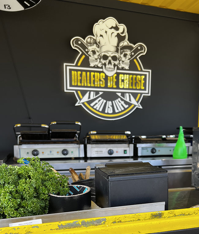 repas-dentreprise-dealers-de-cheese